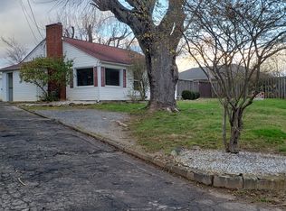 236 Governors View Rd, Asheville, NC 28805