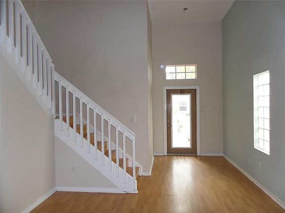 3rd image of 1247 NW 170th Ter