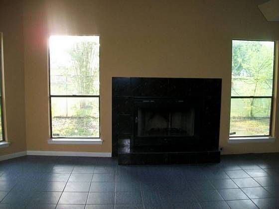 2nd image of 1538 Old Greens Rd