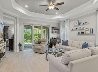 2199 Marquesa Cir, Naples, FL 34112