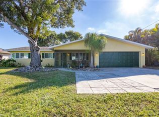 1962 Coral Point Dr, Cape Coral, FL 33990