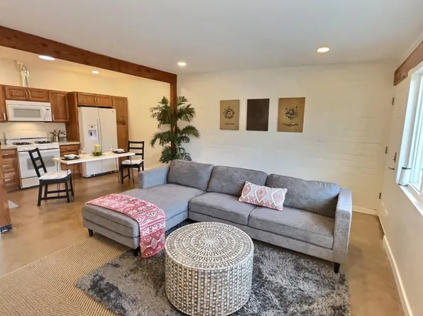 9202 N 6th St, Phoenix, AZ