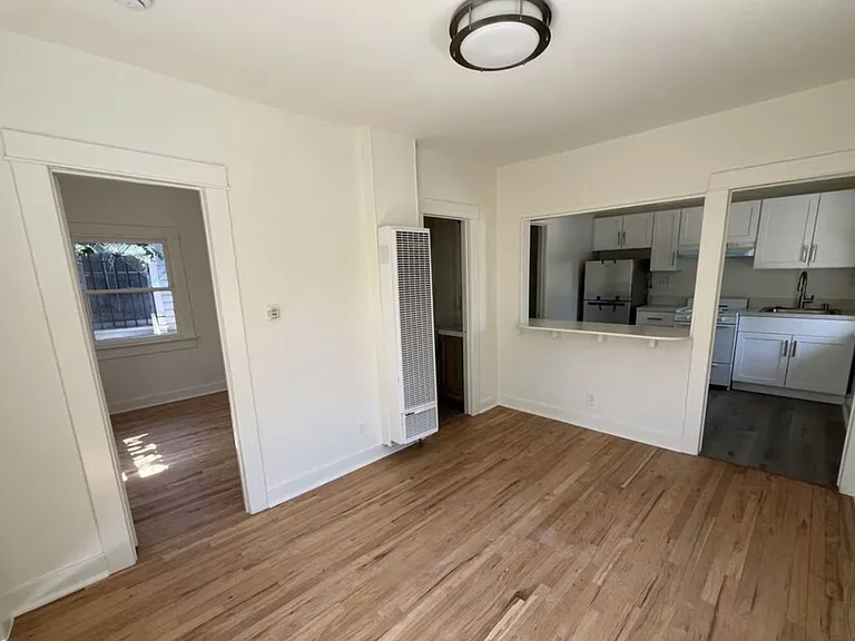 11820 Venice Blvd #4 — Photo 12