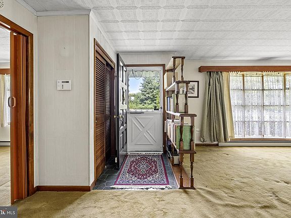 2nd image of 1920 Appaloosa Way