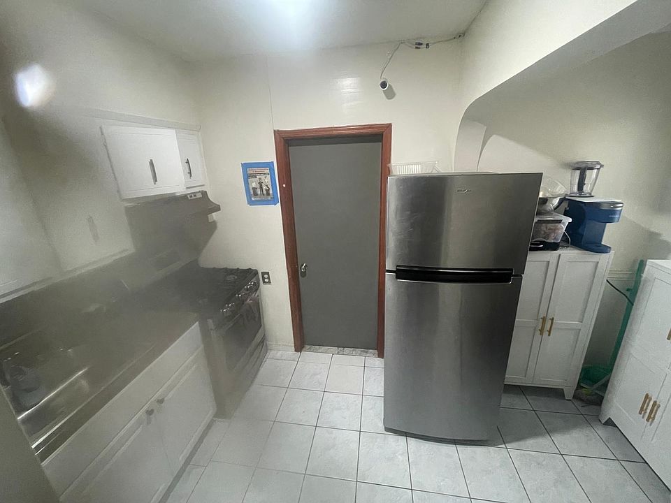 2nd image of 13725 Francis Lewis Blvd