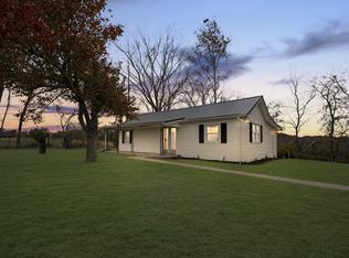 2889 Cooper Creek Rd, Woodlawn, TN 37191