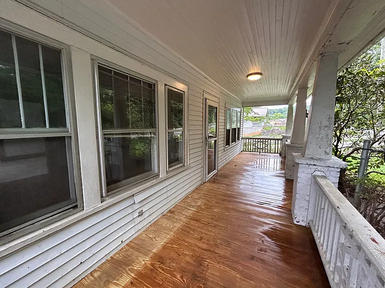 236 Old County Home Rd — Photo 23