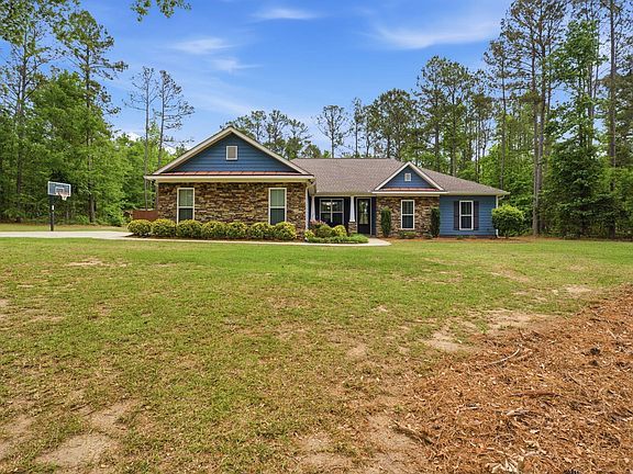 5th image of 1452 SE Karen Lane
