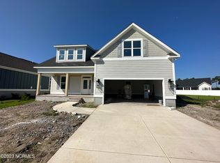 304 Lightning Bug Ln, Holly Ridge, NC 28445