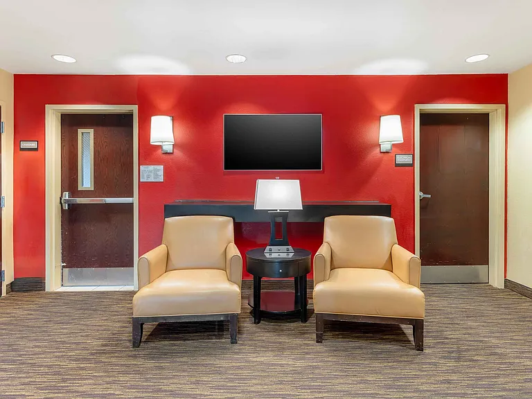 Lobby and Guest Check-in
