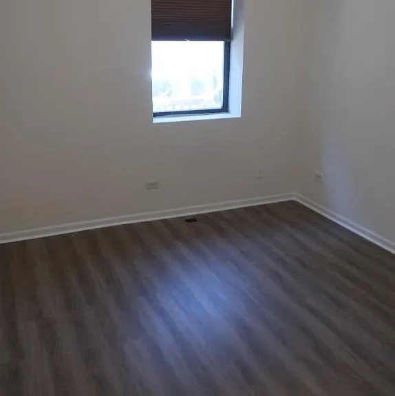 1260 N Greenview Ave #1R — Photo 22
