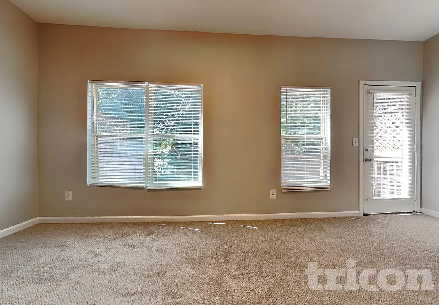 1470 Knights Trail Stone Mountain GA — Photo 4