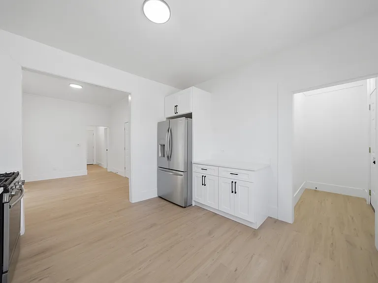 2954 N Elston Ave #1 — Photo 3