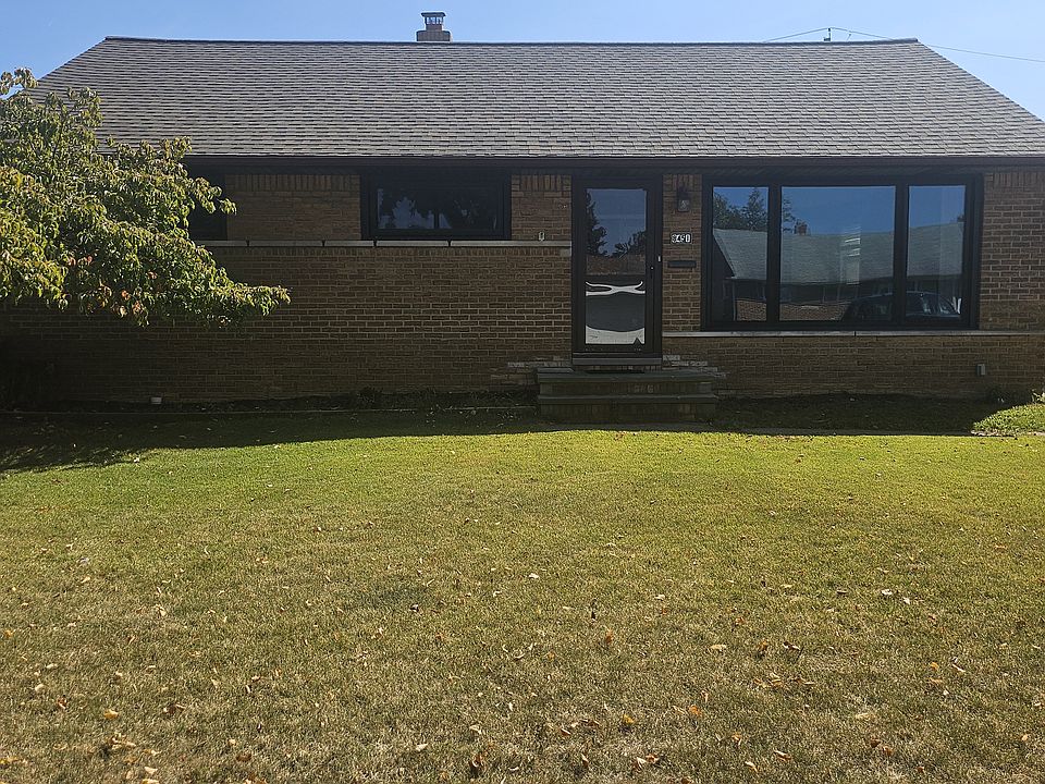 1st image of 8451 Southlane Dr