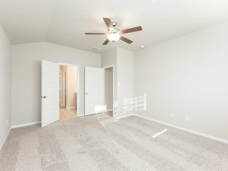 7214 Toluca Dr — Photo 16