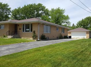 651 W 15th St, Chicago Heights, IL 60411
