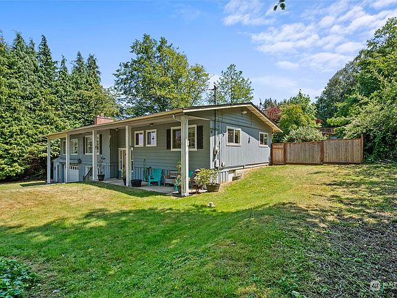 2nd image of 26688 Canalta Way NW