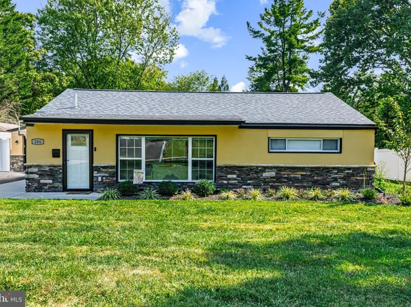 206 Mill Creek Rd, Plymouth Meeting, PA 19462