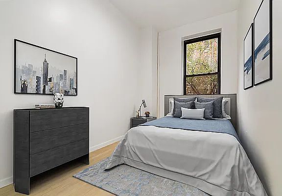 3rd image of 225 W 20th St APT 5E