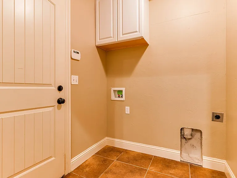 4909 Kelly Lakes Dr — Photo 51