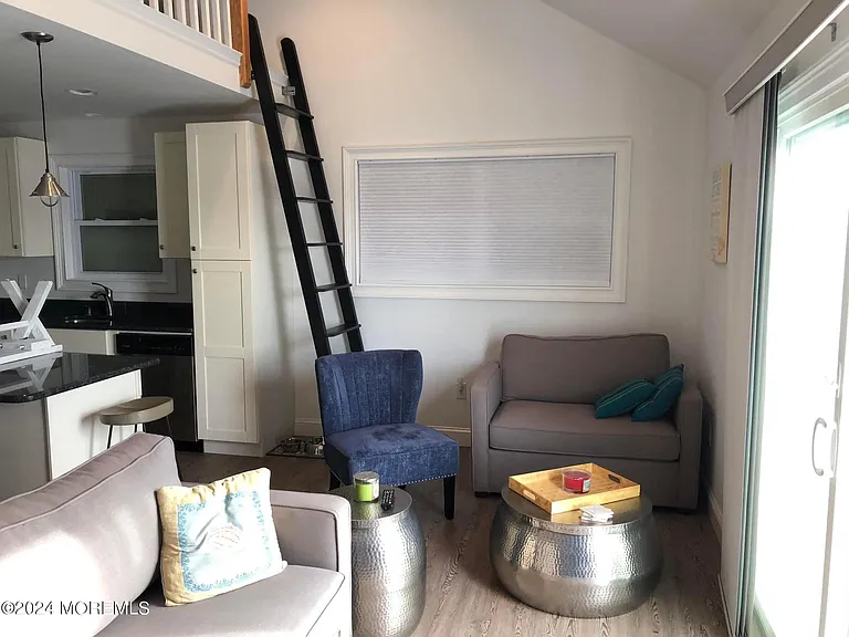 123 W Kingfisher Way — Photo 5