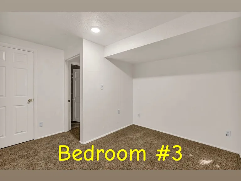 2321 W Harvest Ln — Photo 12