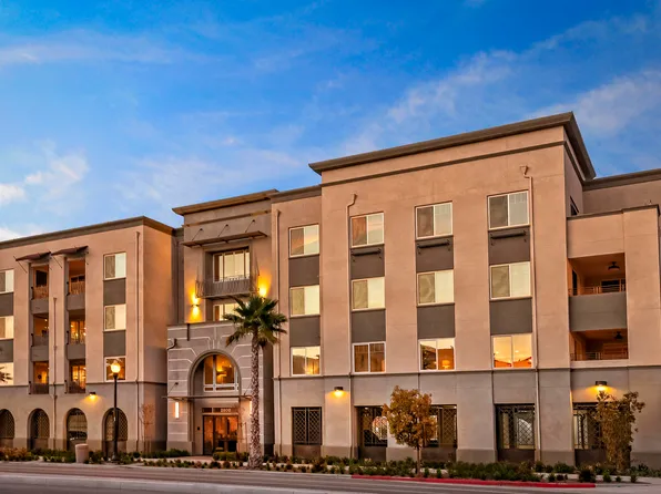 2850 Wagon Wheel Rd #202, Oxnard, CA 93036