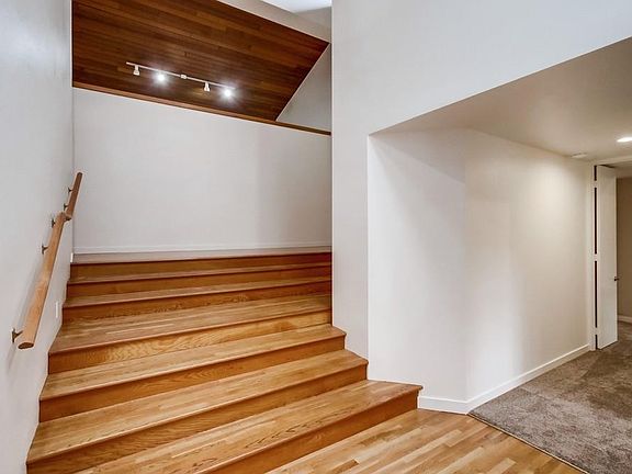4th image of 1863 Hidden Springs Dr