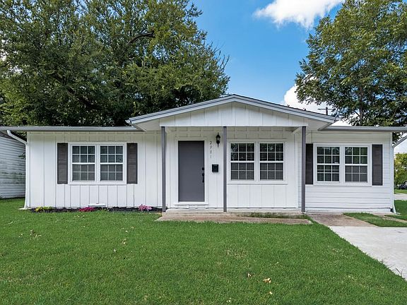 2nd image of 2901 Larry Dr
