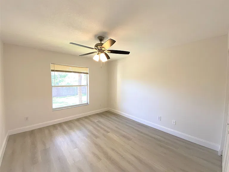 776 Landover Cir #203 — Photo 16