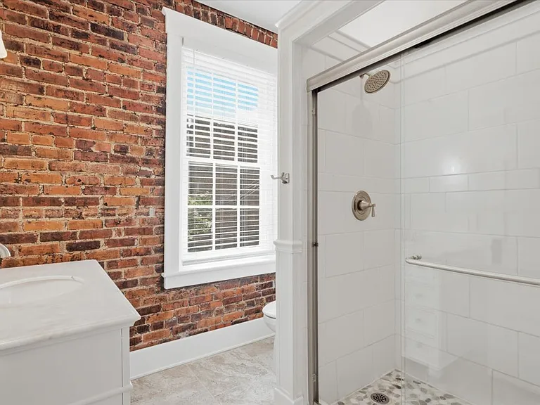 417 E Drayton St — Photo 24