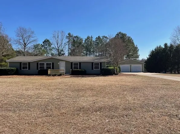 323 Pine Dr, Hodges, SC 29653
