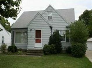 1297 Lander Rd, Mayfield Heights, OH 44124