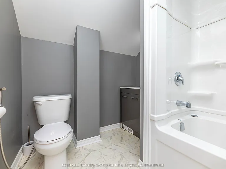 19 Duncan St — Photo 24