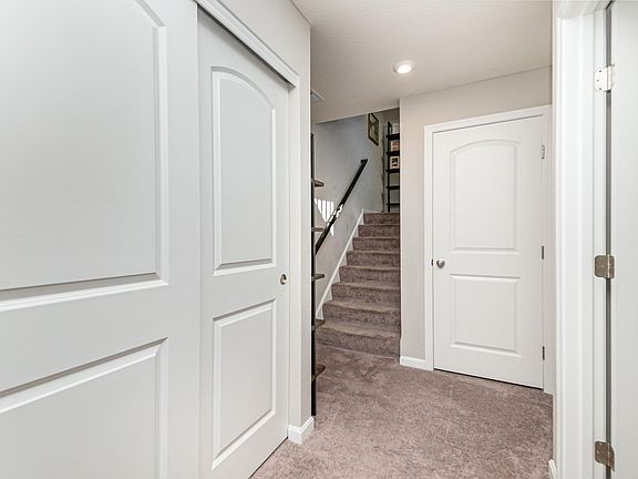 3rd image of 7432 Cheshire Ct
