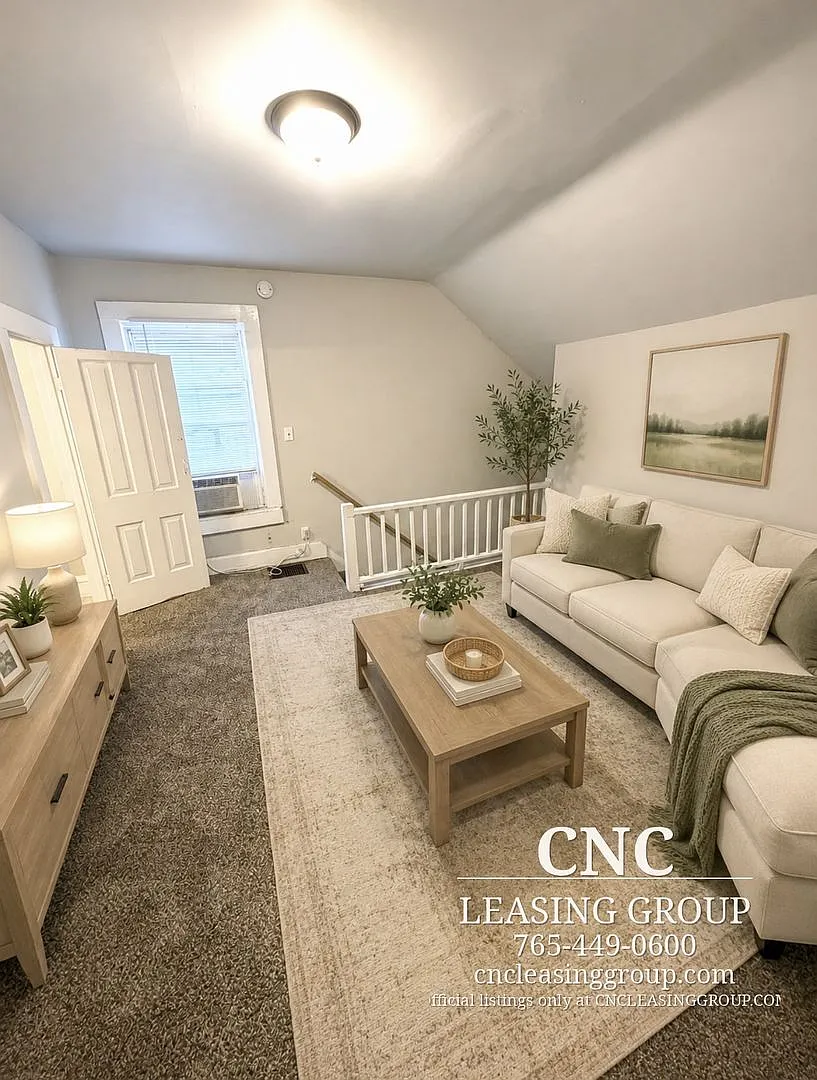 1 bed, $895 — Photo 2
