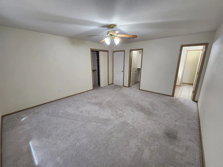 5983 Moon View Dr — Photo 6