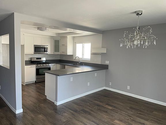 2nd image of 4445 Cartwright Ave
