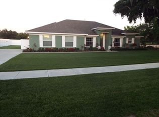 700 Oaks Shores Rd, Leesburg, FL 34748