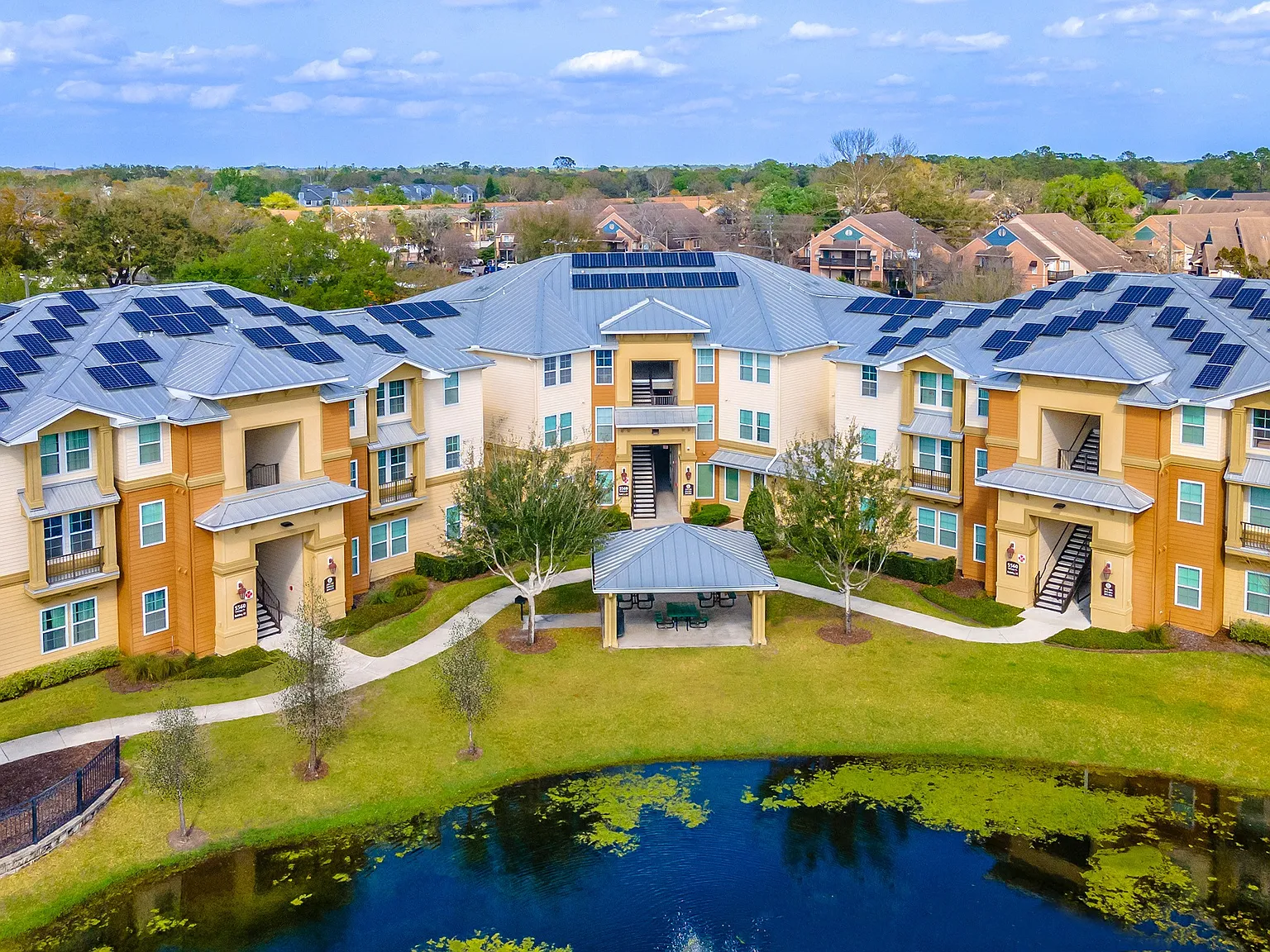 Goldenrod Pointe — Photo 1