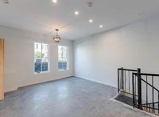 345 Rutland Rd #1B, Brooklyn, NY 11225