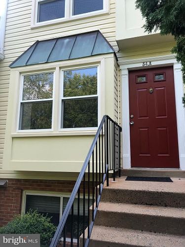 1st image of 54 N Bedford St #54A