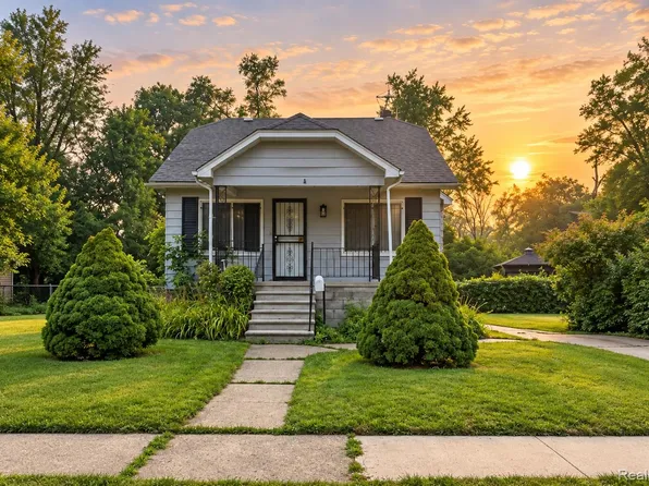15325 Trinity St, Detroit, MI 48223