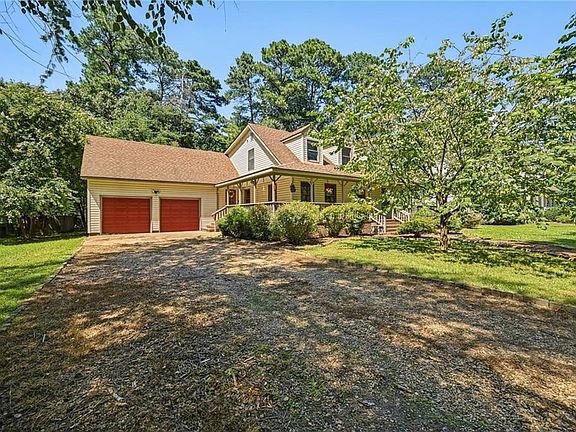 2nd image of 7743 Waters Edge Ln