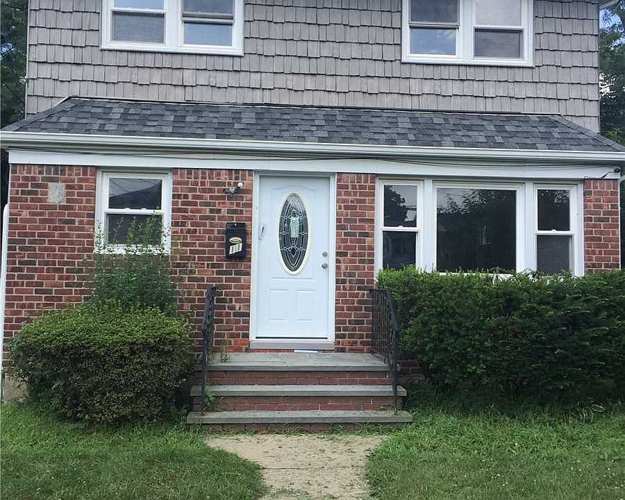 1st image of 11 Elmwood Ave