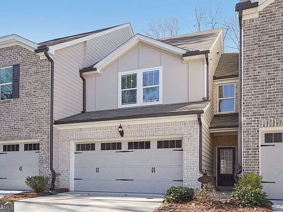 2nd image of 16 Beech Ln S