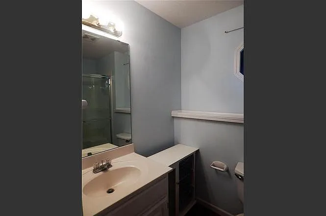 801 Village St — Photo 10