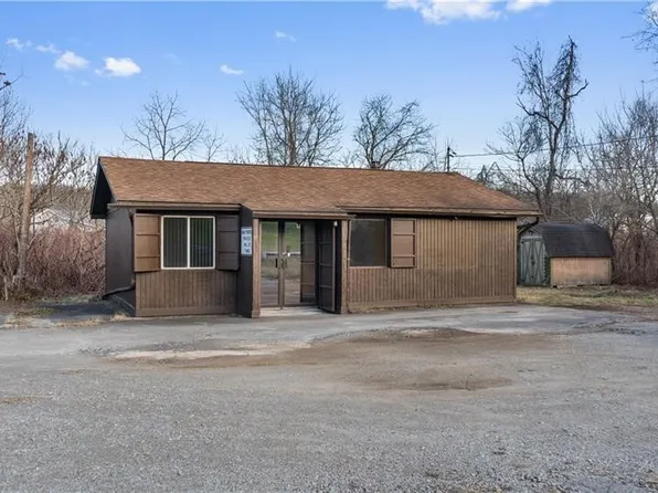 6898 State Route 819, Mount Pleasant, PA 15666