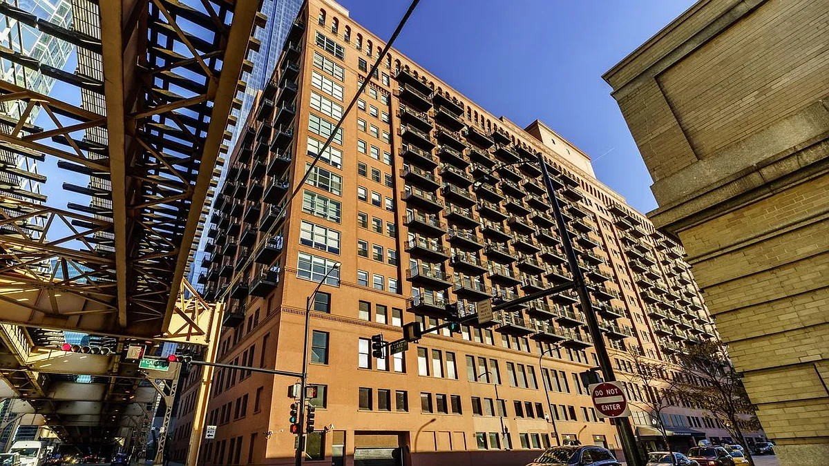 Building Photo - 165 N Canal St #1109