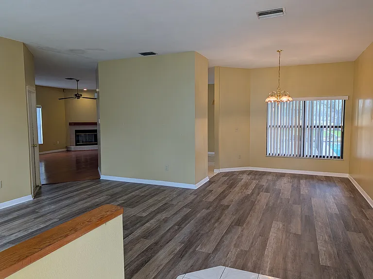 11201 Pocket Brook Dr — Photo 6